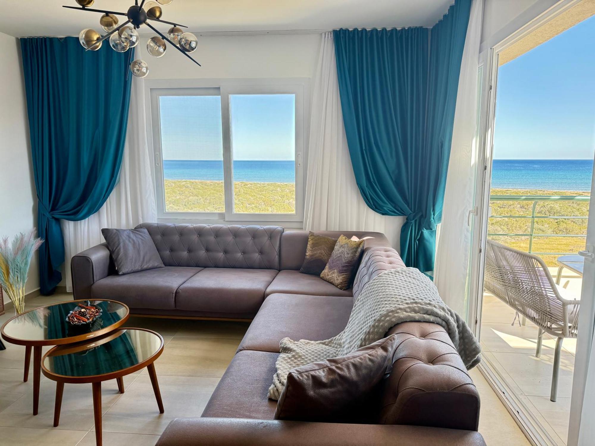 Relaxing Penthouse Suites By The Sea Vokolidha 外观 照片