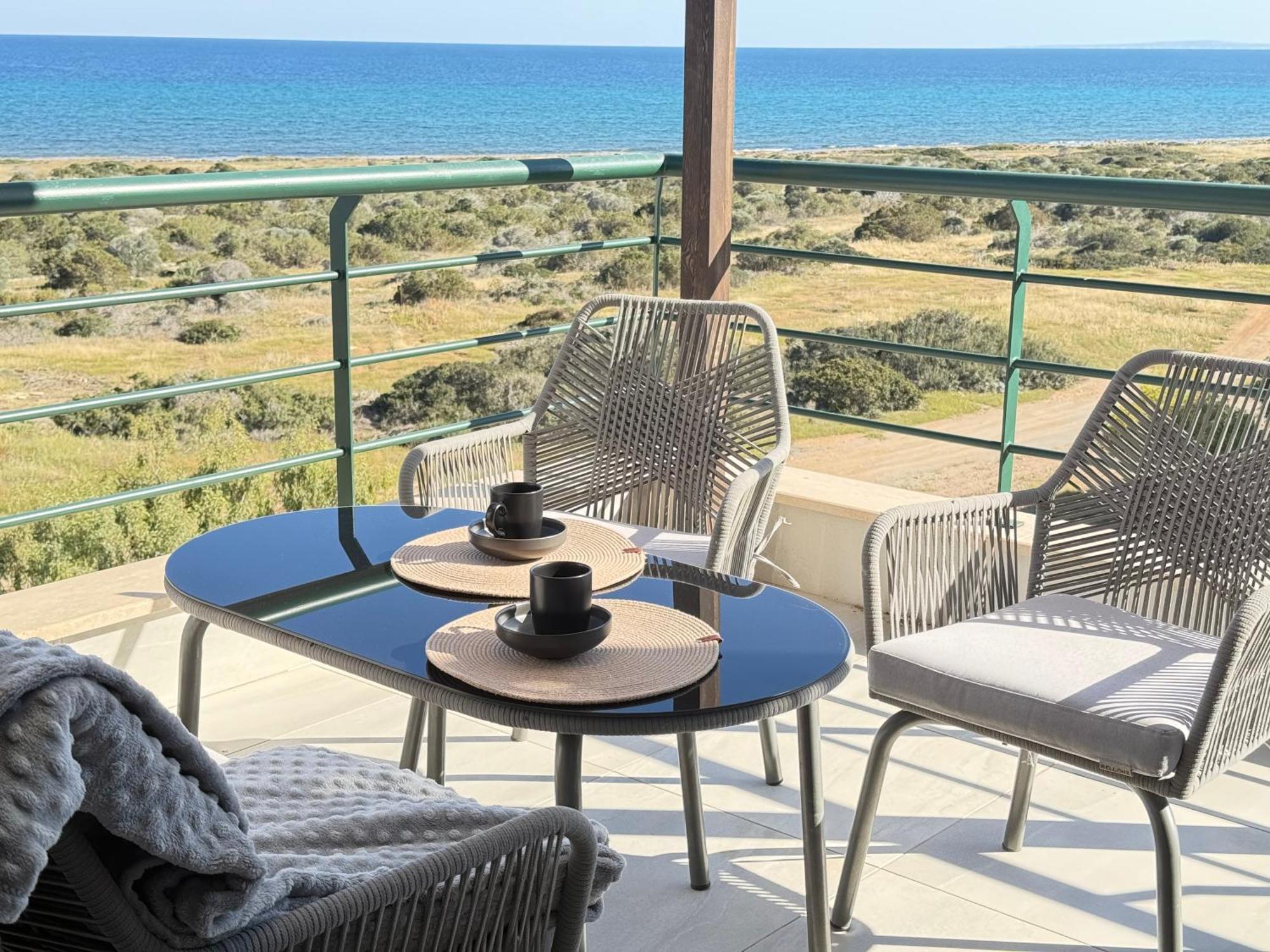 Relaxing Penthouse Suites By The Sea Vokolidha 客房 照片