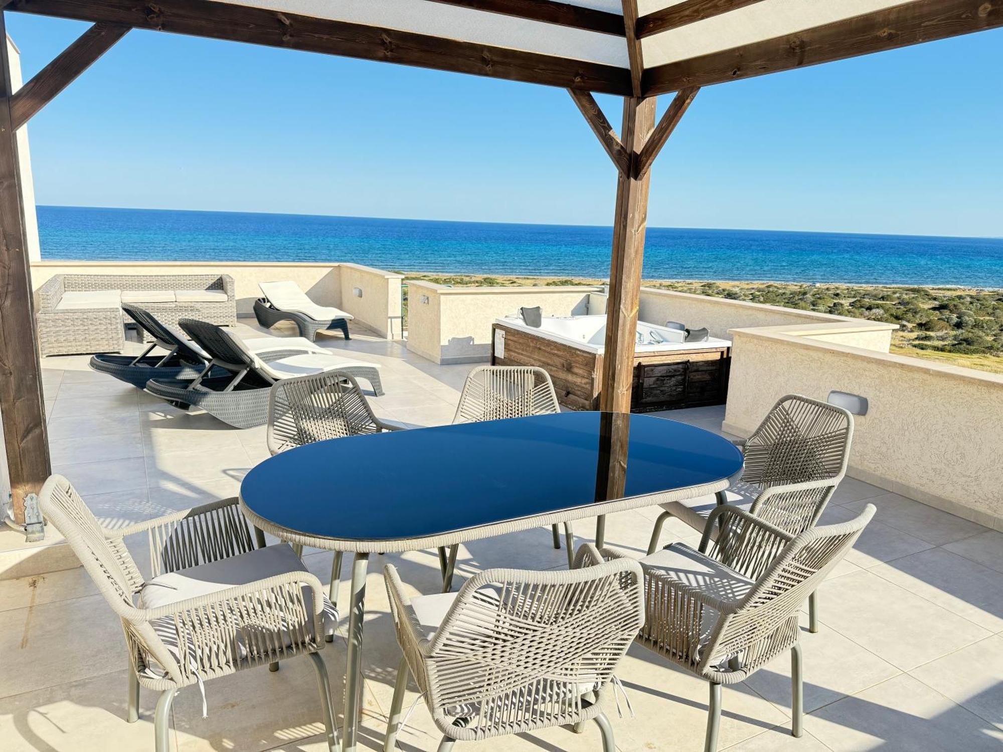 Relaxing Penthouse Suites By The Sea Vokolidha 外观 照片